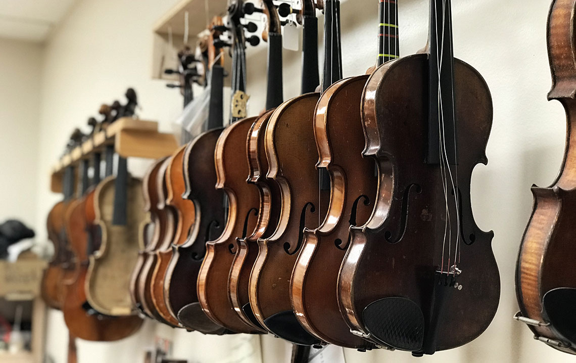 indy_violin_inside.jpg