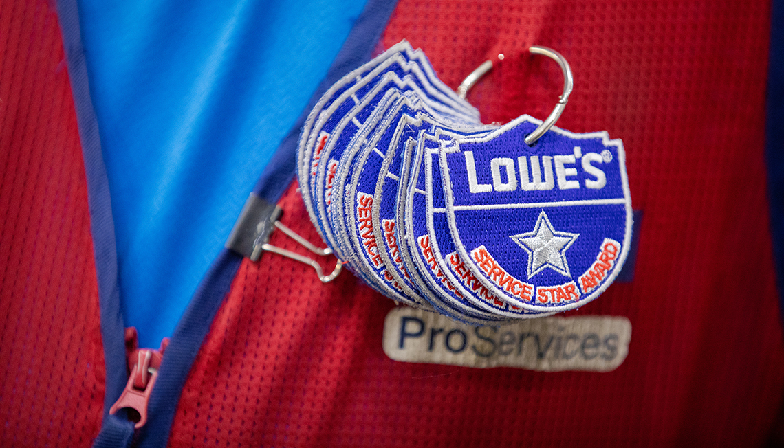 ServiceStarBadge_Full.jpg