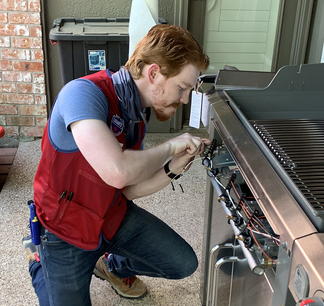 Grill_Full3.jpg