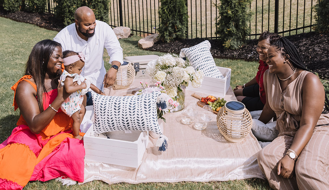jasmine_picnic.jpg