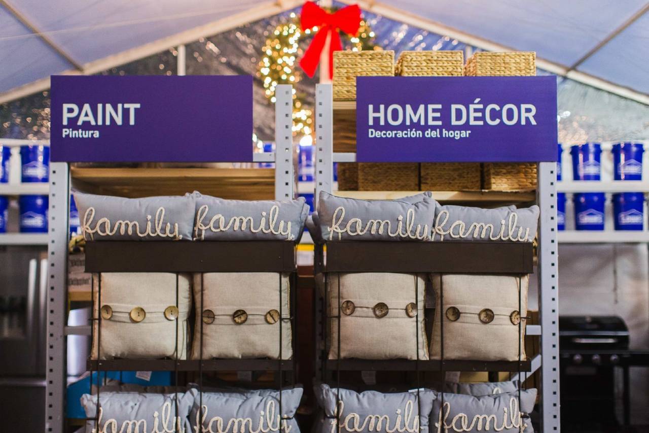 lowes-houston-todayshow-337-1.jpg