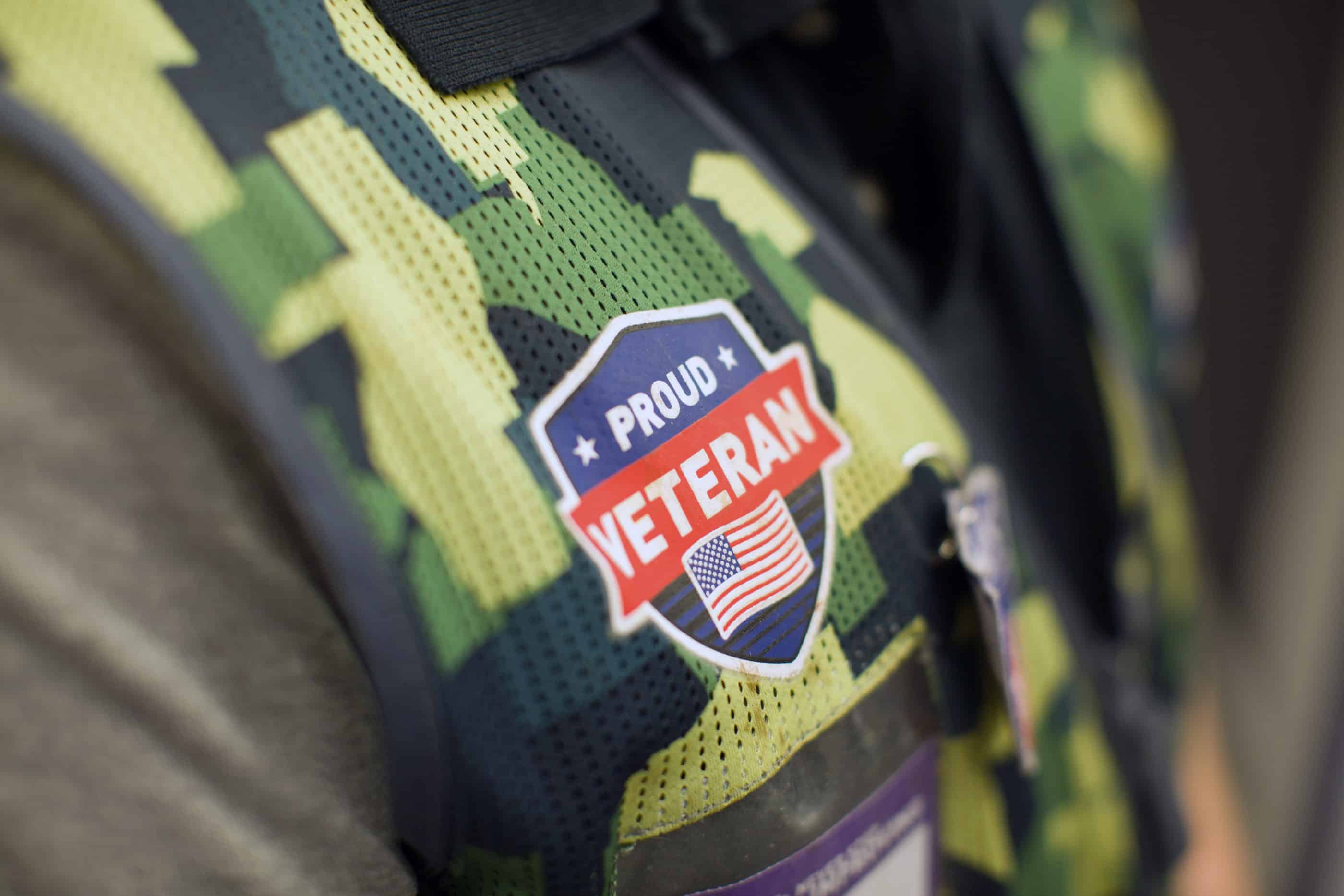 proud-vet-tight-retouched-2800x1867